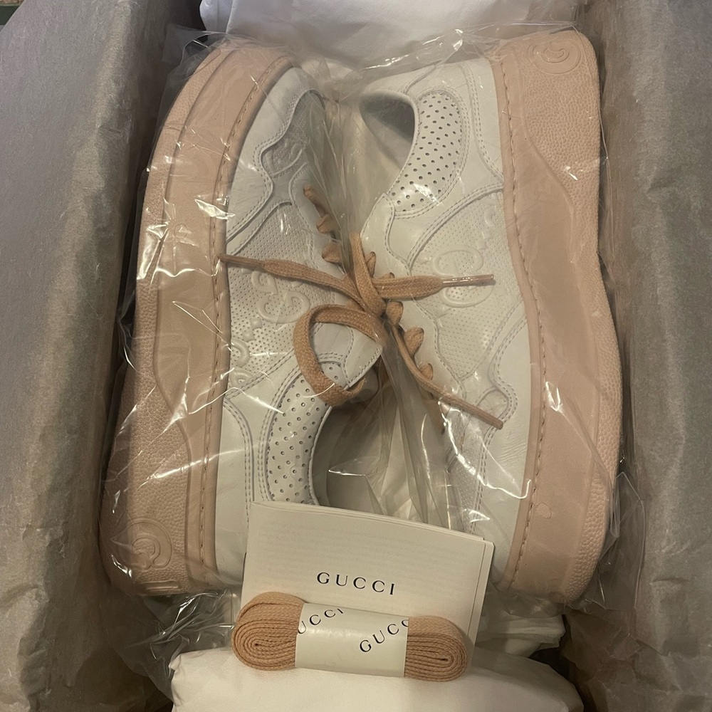 Authentic Gucci Leather Sneaker 36.5 - Picture 12 of 13
